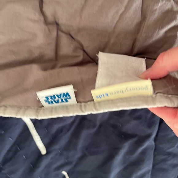 Pottery Barn Star Wars Queen: quilt, 2 Euro Shams, pillow and sleeping bag. - Picture 3 of 5